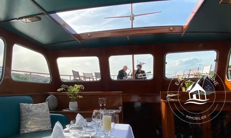 Frou Frou – Christine Bravo – Yacht commercial à vendre à Paris 4
