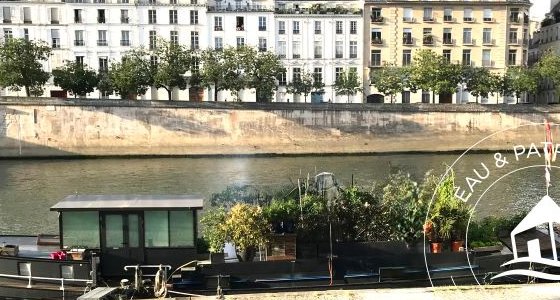 Vivre sur une péniche : avantages et inconvénients