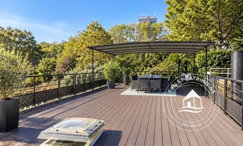 Maison flottante à vendre Asnières-sur-Seine - Rénovée et Rooftop exceptionnel