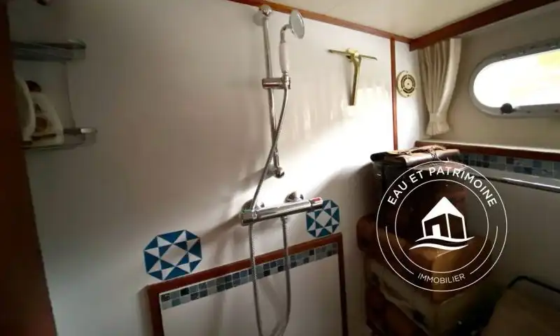 Vedette à vendre Paris 12 – Entretenue et Spacieuse