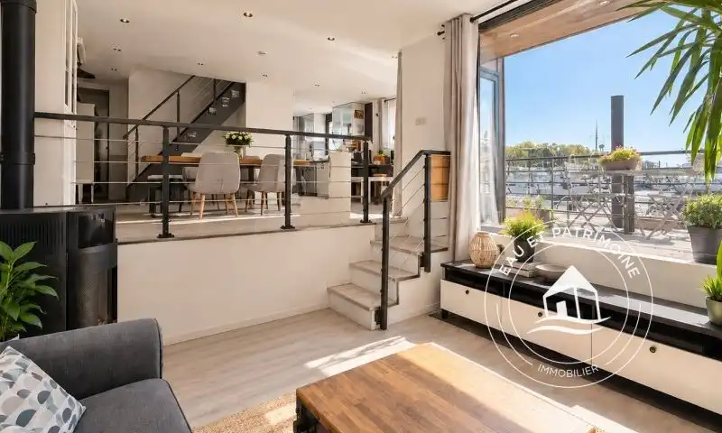 Maison flottante à vendre Asnières-sur-Seine - Rénovée et Rooftop exceptionnel