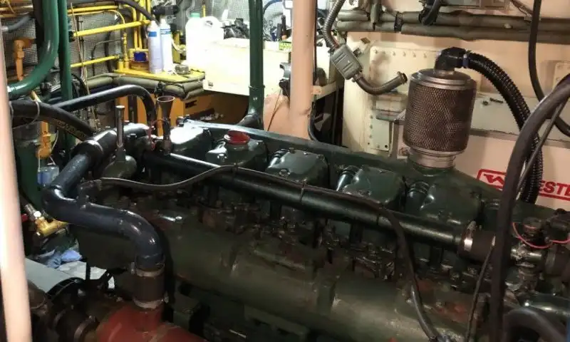 Vedette à vendre Paris 4 – Spacieuse et Navigante