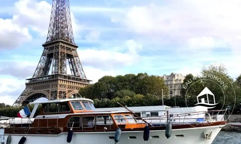 Frou Frou – Christine Bravo – Yacht commercial à vendre à Paris 4