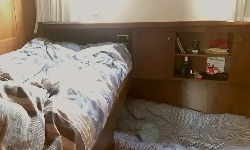 Vedette à vendre Paris 4 – Spacieuse et Navigante