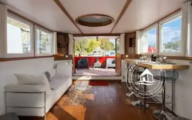 Péniche à vendre Asnières-sur-Seine - Récente et Polyvalente