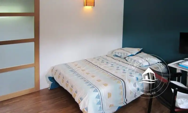 Péniche Freycinet navigante dans un cadre naturel à Saint-Maur-Des-Fossés – 399 000 €