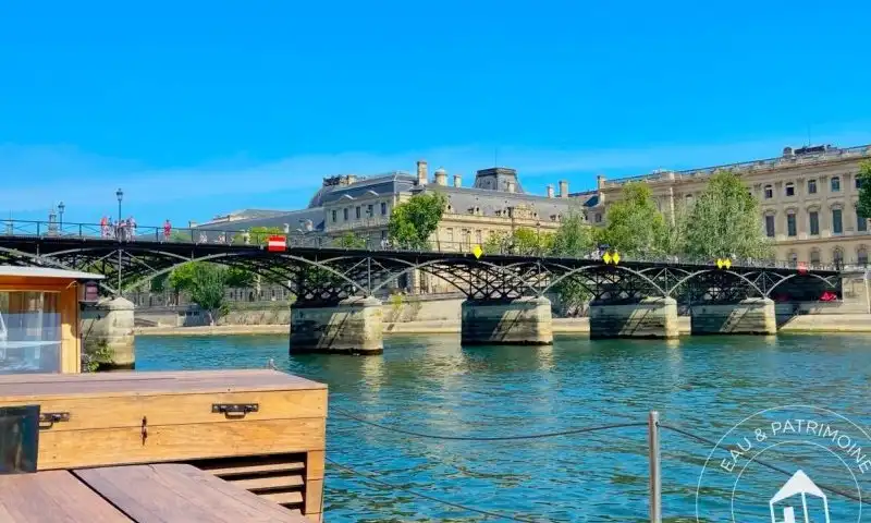 Péniche à vendre Paris 6 – Vue Splendide Louvres et Île de la Cité