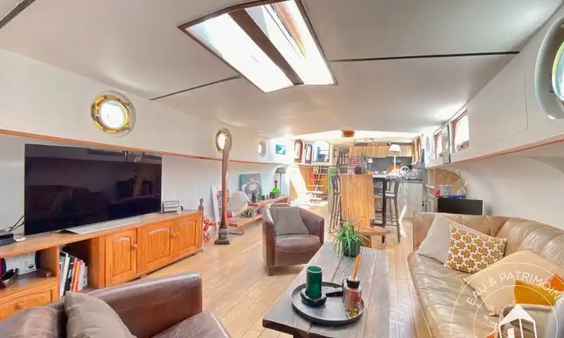 Péniche à vendre Paris 6 – Vue Splendide Louvres et Île de la Cité