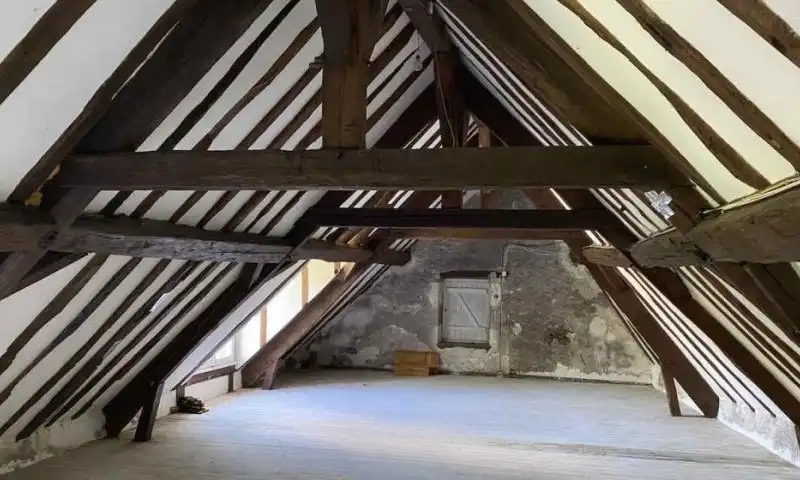 Grand Moulin au bord de l'Indre à vendre