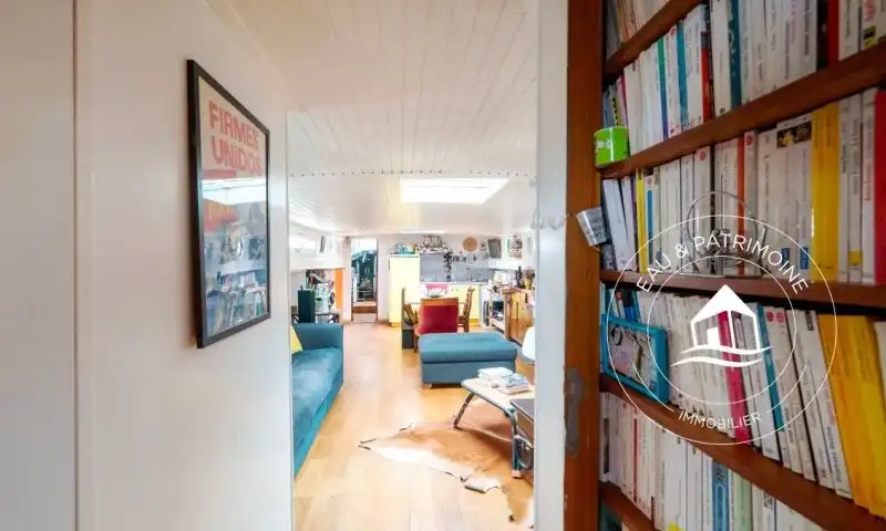 Péniche à vendre Paris 1 – Vues Tour Eiffel et Musée d'Orsay