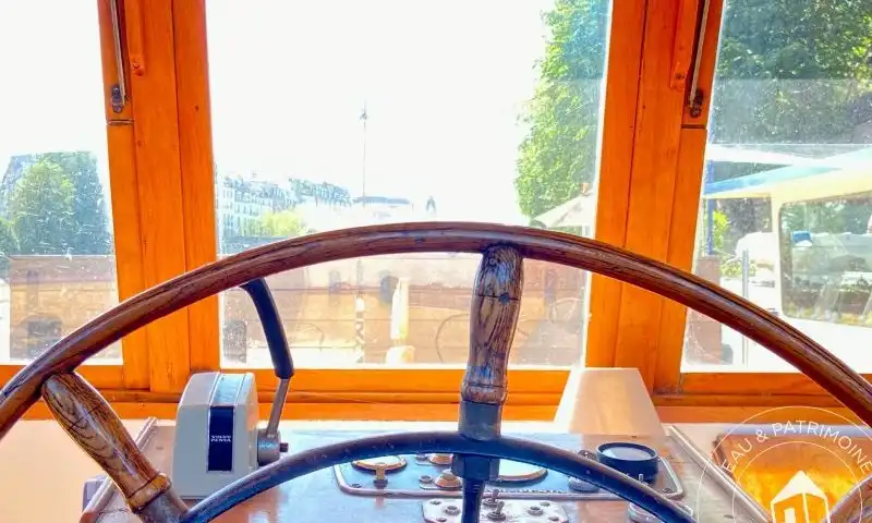 Péniche à vendre Paris 6 – Vue Splendide Louvres et Île de la Cité