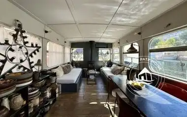Péniche à vendre Paris 4e - Charme et Navigation
