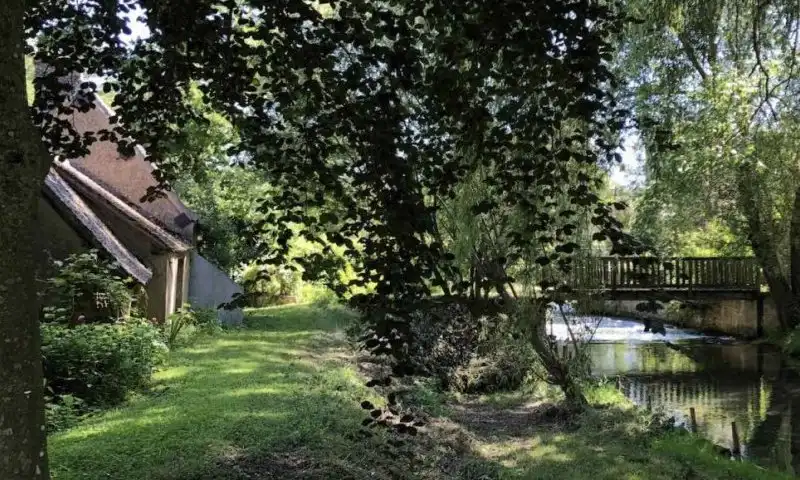 Moulin sur 4 hectares 1 heure 30 de Paris