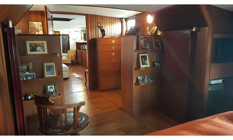 Vente de péniche Paris 8 - Vue Exceptionnelle sur les Tuileries