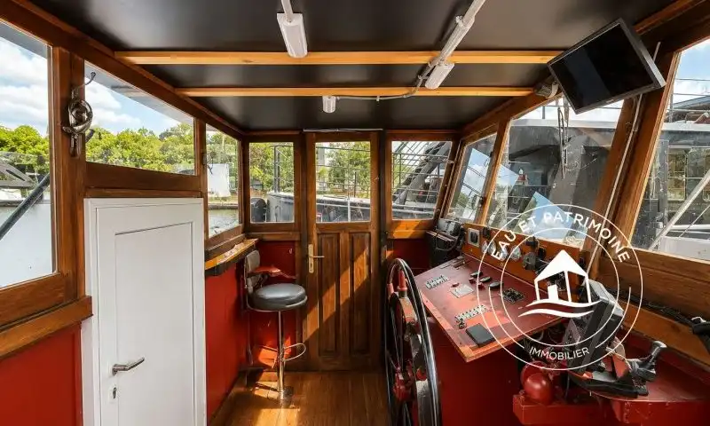 Péniche à vendre Asnières-sur-Seine - Rénovée et Contemporaine
