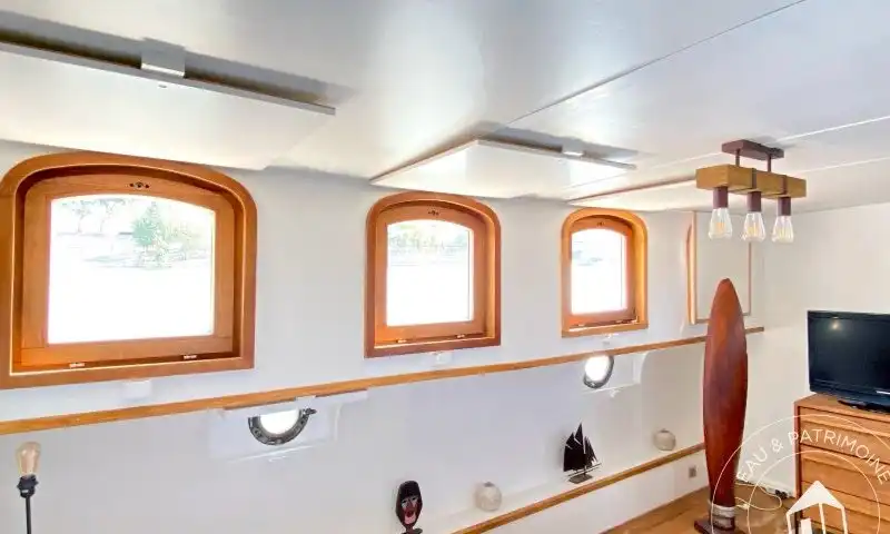 Péniche à vendre Paris 6 – Vue Splendide Louvres et Île de la Cité