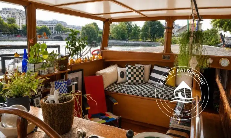 Péniche à vendre Paris 6 – 110 m² bien Agencés et Terrasses