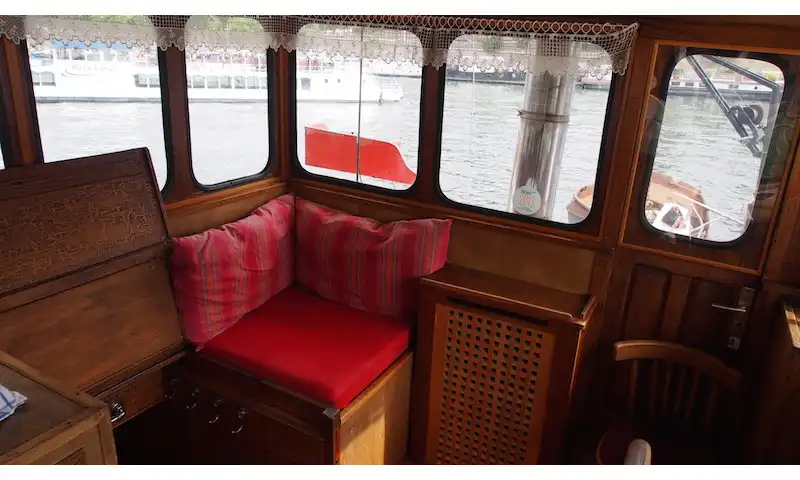 Péniche à vendre Paris 7 – Intimité au Musée d'Orsay