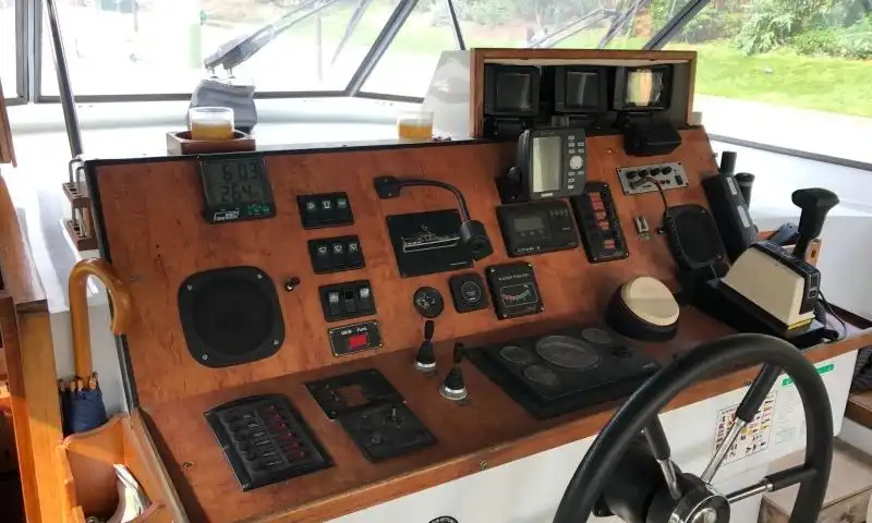 Bateau habitable à vendre Paris 12 – Navigant avec Terrasse Couverte