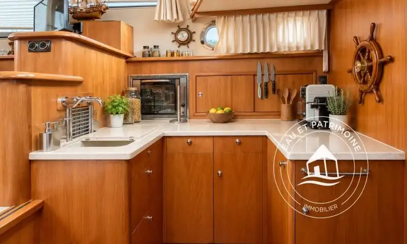 Vedette à vendre Paris 12 – Entretenue et Spacieuse