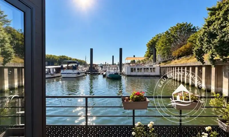Maison flottante à vendre Asnières-sur-Seine - Rénovée et Rooftop exceptionnel