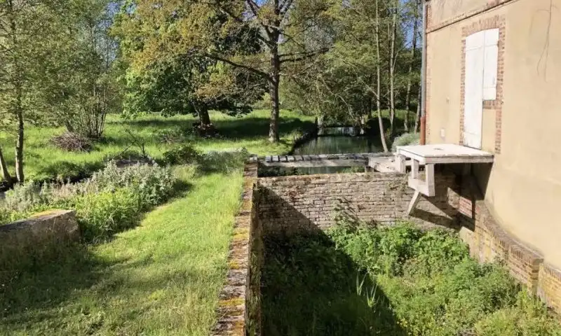 Moulin sur 4 hectares 1 heure 30 de Paris