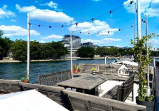 Péniche à vendre Paris 5 – Navigante et Rénovée par Architecte