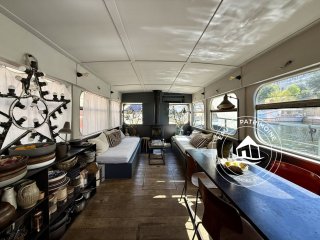 Péniche à vendre Paris 4e - Charme et Navigation